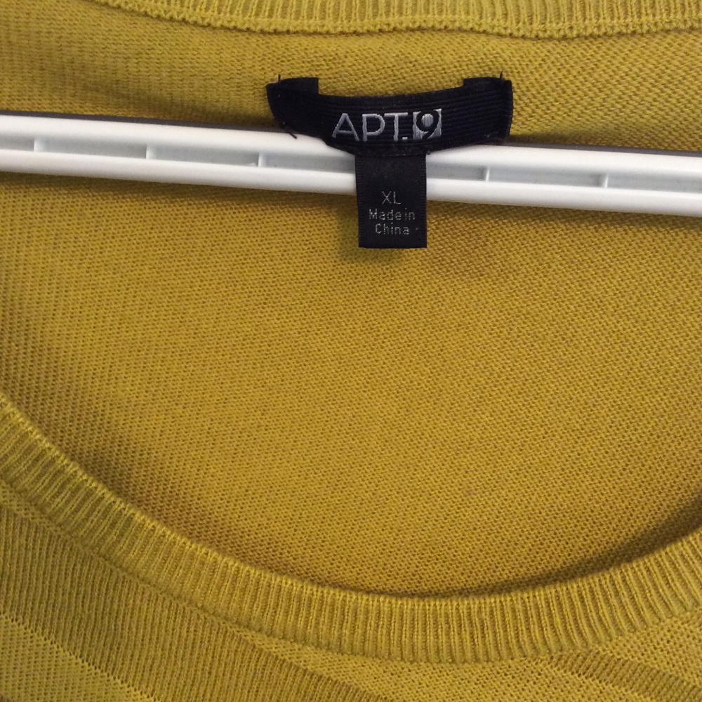 Tunic top - Picture 2 of 3